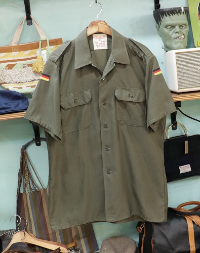 1991년산 빈티지 독일군 밀리터리 반팔셔츠 ~105사이즈 !!!