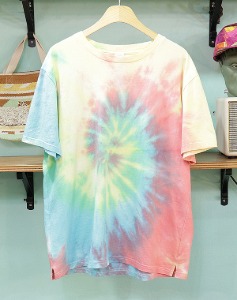일본판 PUNPLE&amp;YELLAW 반팔 티셔츠 ~ L사이즈 !!!